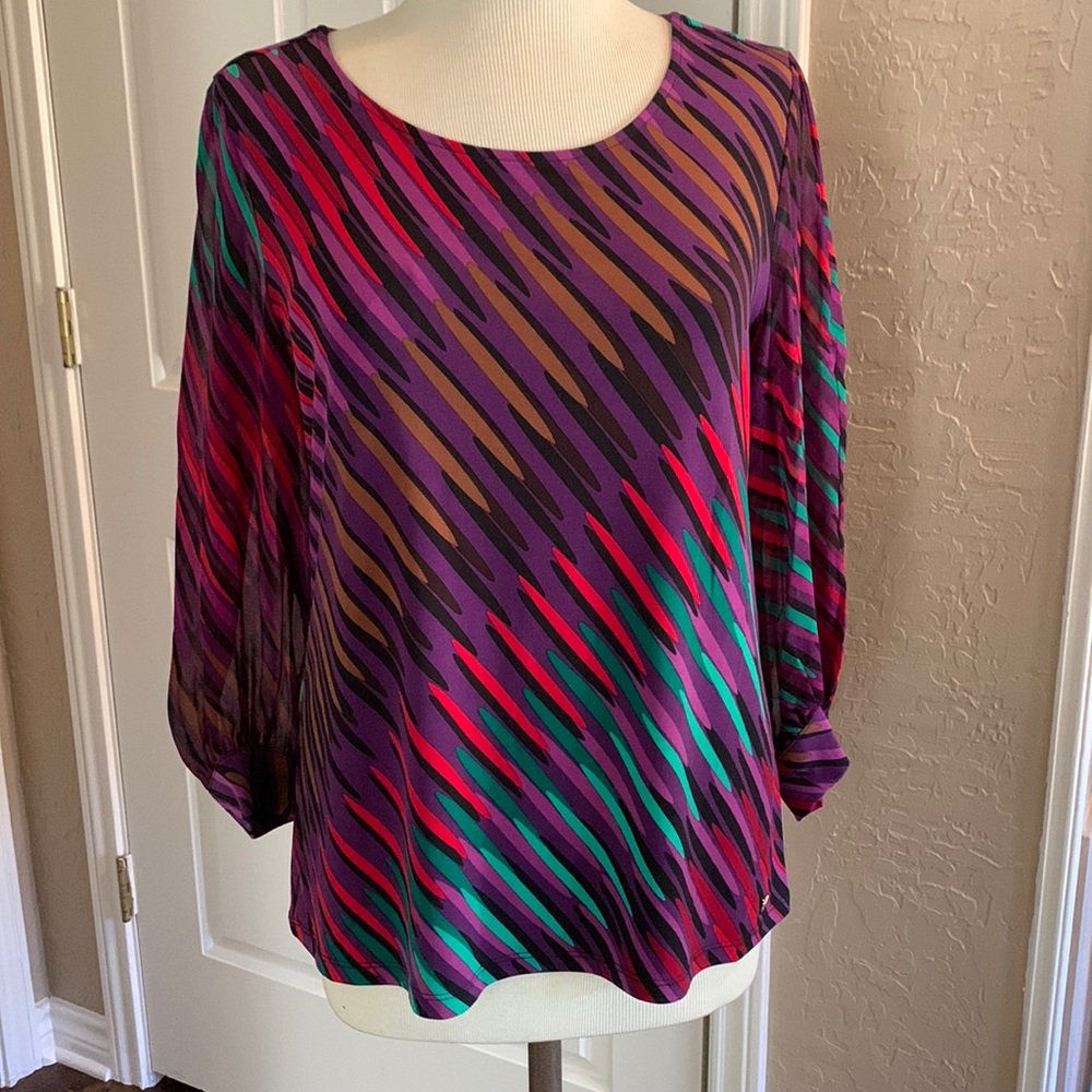 Beautiful Sheer Sleeve Multi Color Top. Size M. N… - image 1